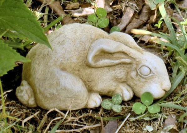 Wildlife Rabbit Statue - Minnie Bunny Garden Statue Sculpture